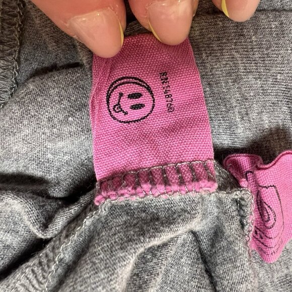 Bow & Drape Gray 'Hangry' Short Sleeve Tee - Picture 10 of 12